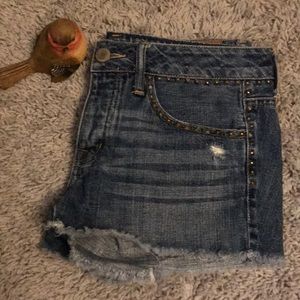 American Eagle Denim Shorts w/ Studs Size 4